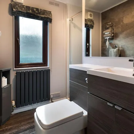 12 Grasmere - With Hot Tub Σπίτι διακοπών Windermere